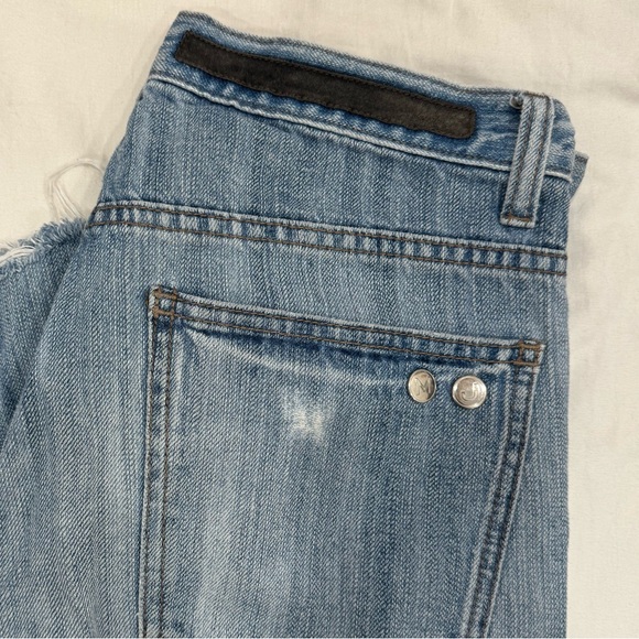 Marc Jacob distressed jeans - Picture 6 of 6